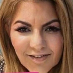 Meet your Posher, Rina